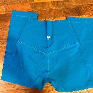 Lululemon align crop